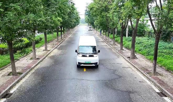 “运输人口碑高效创富纯电轻客”奖项凯发网